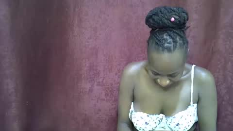lola_beib online show from 28, 4, 2026