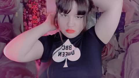 Lola Chi online show from 1, 2, 2025