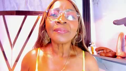 Lola online show from 19, 7, 2026