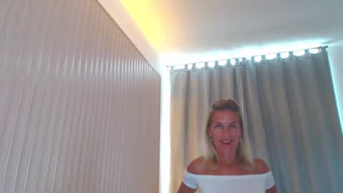 Lola online show from 4, 12, 2024