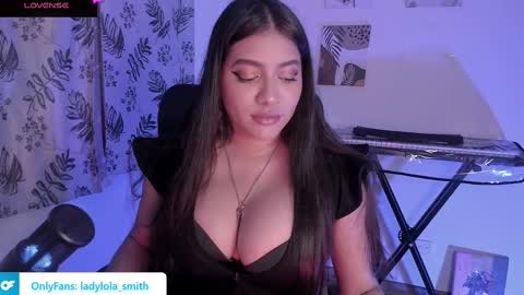 lolaasmith_21 online show from 27, 2, 2025