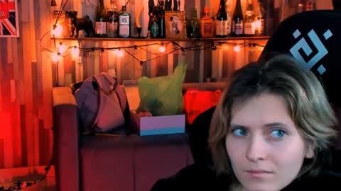 Snapshot of lolaasmus chatting on 18, 12, 2024 I consider myself the god Loki but life just calls me LOL  online show from 18, 12, 2024