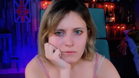 Snapshot of lolaasmus chatting on 17, 1, 2025 I consider myself the god Loki but life just calls me LOL  online show from 17, 1, 2025