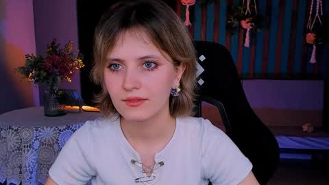 Snapshot of lolaasmus chatting on 18, 1, 2025 I consider myself the god Loki but life just calls me LOL  online show from 18, 1, 2025