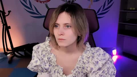 Snapshot of lolaasmus chatting on 22, 1, 2025 I consider myself the god Loki but life just calls me LOL  online show from 22, 1, 2025