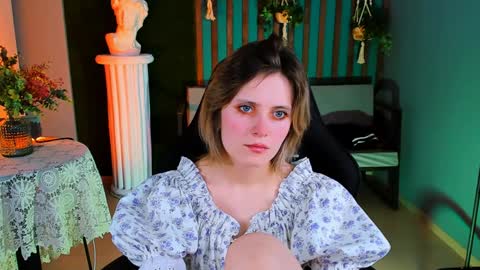 Snapshot of lolaasmus chatting on 23, 1, 2025 I consider myself the god Loki but life just calls me LOL  online show from 23, 1, 2025