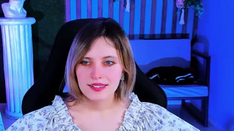 Snapshot of lolaasmus chatting on 23, 1, 2025 I consider myself the god Loki but life just calls me LOL  online show from 23, 1, 2025