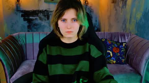 Snapshot of lolaasmus chatting on 29, 1, 2025 I consider myself the god Loki but life just calls me LOL  online show from 29, 1, 2025