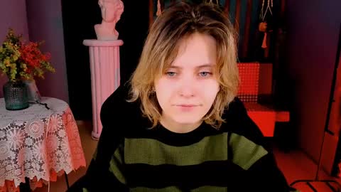 Snapshot of lolaasmus chatting on 30, 1, 2025 I consider myself the god Loki but life just calls me LOL  online show from 30, 1, 2025