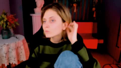 Snapshot of lolaasmus chatting on 30, 1, 2025 I consider myself the god Loki but life just calls me LOL  online show from 30, 1, 2025