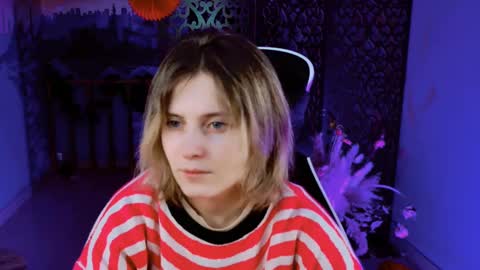 Snapshot of lolaasmus chatting on 15, 2, 2025 I consider myself the god Loki but life just calls me LOL  online show from 15, 2, 2025