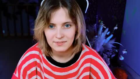 Snapshot of lolaasmus chatting on 15, 2, 2025 I consider myself the god Loki but life just calls me LOL  online show from 15, 2, 2025