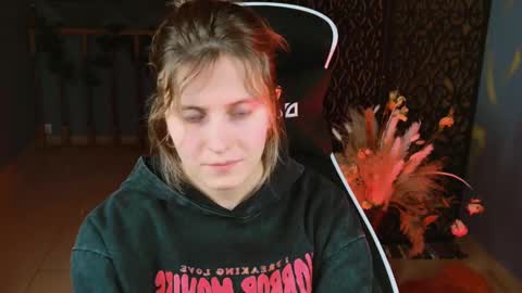 Snapshot of lolaasmus chatting on 18, 2, 2025 I consider myself the god Loki but life just calls me LOL  online show from 18, 2, 2025