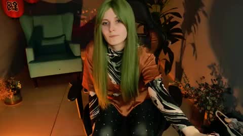 Snapshot of lolaasmus chatting on 22, 2, 2025 I consider myself the god Loki but life just calls me LOL  online show from 22, 2, 2025