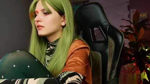 Snapshot of lolaasmus chatting on 22, 2, 2025 I consider myself the god Loki but life just calls me LOL  online show from 22, 2, 2025