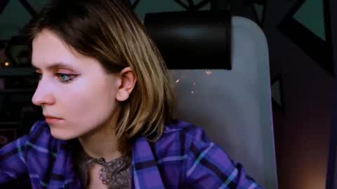 Snapshot of lolaasmus chatting on 28, 2, 2025 I consider myself the god Loki but life just calls me LOL  online show from 28, 2, 2025