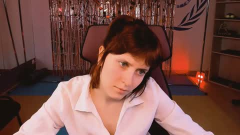 Snapshot of lolaasmus chatting on 4, 3, 2025 I consider myself the god Loki but life just calls me LOL  online show from 4, 3, 2025