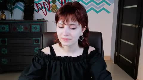 Snapshot of lolaasmus chatting on 11, 3, 2025 I consider myself the god Loki but life just calls me LOL  online show from 11, 3, 2025