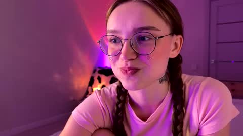 Snapshot of lolaatate chatting on 16, 3, 2026 lolaatate online show from 16, 3, 2026