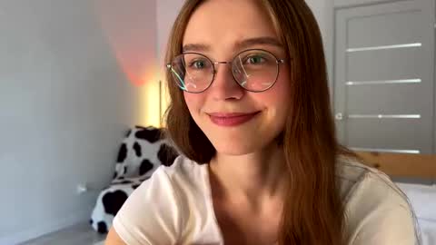 Snapshot of lolaatate chatting on 17, 3, 2026 lolaatate online show from 17, 3, 2026