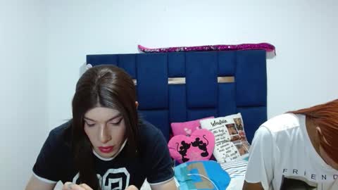 lolabloomx online show from 13, 2, 2026