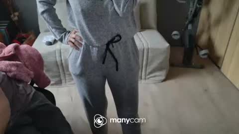 Snapshot of lolacharly chatting on 31, 1, 2025 z1cpl38 online show from 31, 1, 2025