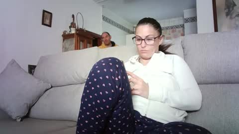 LOLA HUESO y ERIC online show from 24, 3, 2026