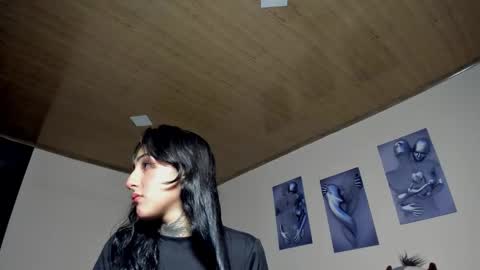 Lola online show from 16, 11, 2025