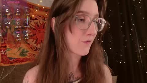 lolami_ online show from 2, 5, 2026