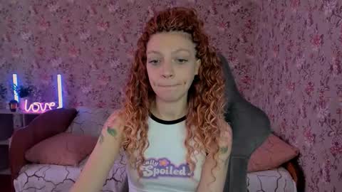 Snapshot of lolarozzie chatting on 13, 1, 2026 Lola Next stream January 6th at 0500am 30 minutes GMT online show from 13, 1, 2026