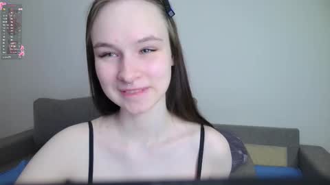 Snapshot of lolavibe6 chatting on 6, 3, 2026 Lola online show from 6, 3, 2026