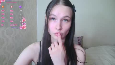 Lola online show from 5, 5, 2026