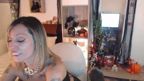 Dear tippers follow me on my new cb account lennarogers online show from 28, 10, 2025