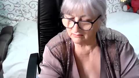 LolkaAlyss online show from 16, 2, 2025