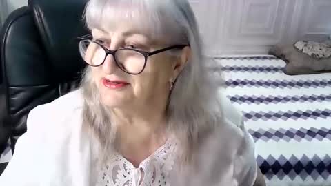 LolkaAlyss online show from 1, 12, 2025