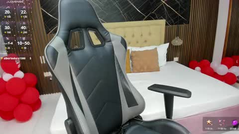 lolly18_ online show from 4, 3, 2025