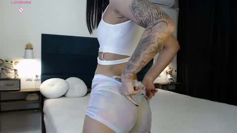 lolly_turner online show from 28, 1, 2025