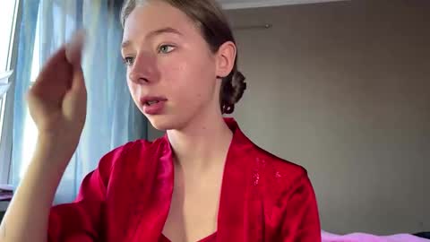 Snapshot of lomakamstra chatting on 22, 3, 2026 Lili online show from 22, 3, 2026