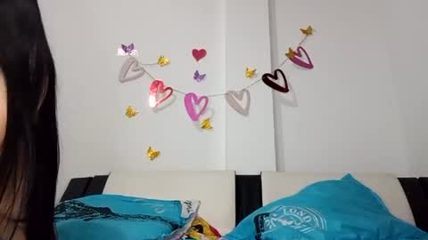 Snapshot of lomaslindosoyyo chatting on 8, 7, 2026 estehfania online show from 8, 7, 2026