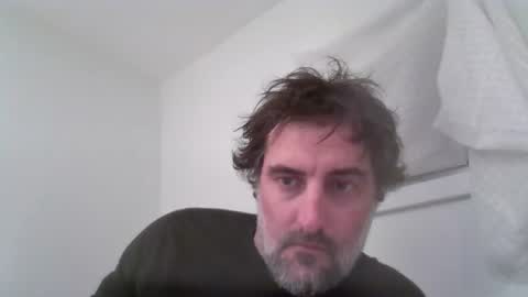 THE SEXIEST MAN ALIVE online show from 28, 10, 2025