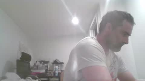Snapshot of loml44 chatting on 5, 4, 2026 THE SEXIEST MAN ALIVE online show from 5, 4, 2026