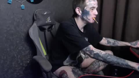 Chris online show from 12, 3, 2025