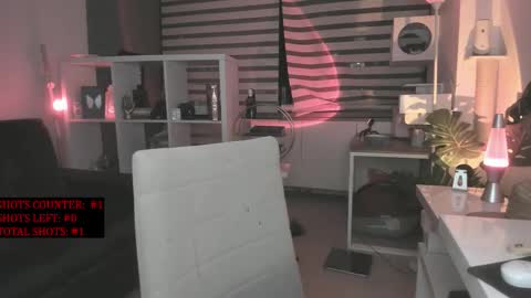 Snapshot of lonelly_lolly98 chatting on 25, 9, 2025 SABRINA online show from 25, 9, 2025