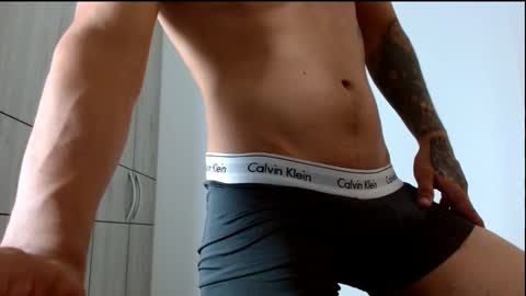 Snapshot of lonelydick2002 chatting on 15, 1, 2025 lonelydick2002 online show from 15, 1, 2025