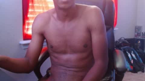 Snapshot of longknoxsteel chatting on 2, 11, 2025 LongKnoxSteel online show from 2, 11, 2025