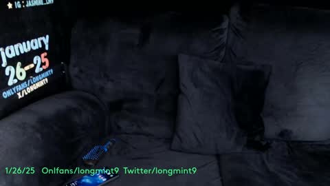 Snapshot of longmint96 chatting on 27, 1, 2025 Real twitterlongmint9 online show from 27, 1, 2025