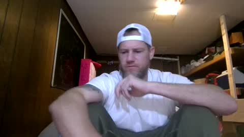 Snapshot of longstrokin8869 chatting on 17, 6, 2026 Bradsobad88 online show from 17, 6, 2026