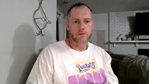 Snapshot of longstrokin8869 chatting on 7, 7, 2026 Bradsobad88 online show from 7, 7, 2026