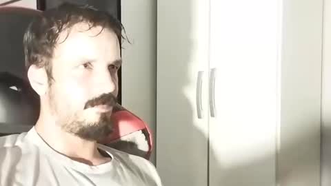 Snapshot of lookaz4010 chatting on 17, 2, 2025 Lucas online show from 17, 2, 2025