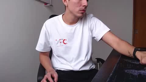 looki 16 online show from 7, 3, 2025